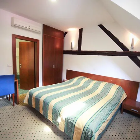 Πανσιόν Pri Vodniku